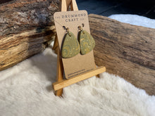 Load image into Gallery viewer, Olive and gold pebble drops