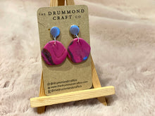 Load image into Gallery viewer, Fuchsia pink on silver drops