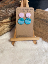 Load image into Gallery viewer, Pale pink and turquoise “wave” drops