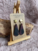 Load image into Gallery viewer, Black and burgundy large teardrops