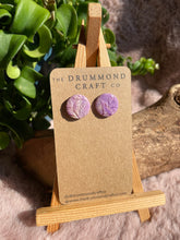 Load image into Gallery viewer, Pastel floral studs