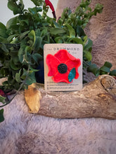 Load image into Gallery viewer, Remembrance Poppy Brooch with pattern