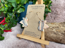 Load image into Gallery viewer, Funky leaf hoops