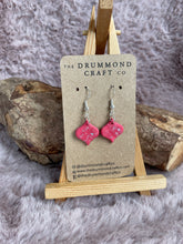 Load image into Gallery viewer, Pinky red and silver drops