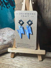 Load image into Gallery viewer, Blue and white lightening bolt drops