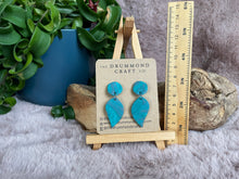 Load image into Gallery viewer, Sea green swirl clip-on drop earrings