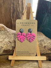 Load image into Gallery viewer, Pink tropical leaf drops