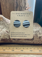 Load image into Gallery viewer, Cufflinks - two tone stripe