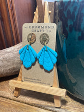 Load image into Gallery viewer, Textured turquoise large drops