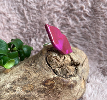 Load image into Gallery viewer, Kiss me ring