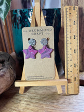 Load image into Gallery viewer, Pink star drops