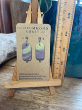 Load image into Gallery viewer, Ice lolly lemon and purple drops