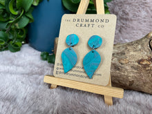 Load image into Gallery viewer, Sea green swirl clip-on drop earrings