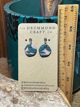 Load image into Gallery viewer, Cute green and pale pink drops