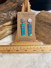 Load image into Gallery viewer, Turquoise with purple and neon drops