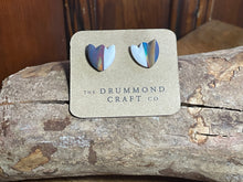 Load image into Gallery viewer, Beautiful tulip stud earrings