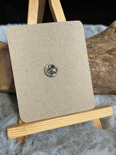 Load image into Gallery viewer, Black heart pin brooch