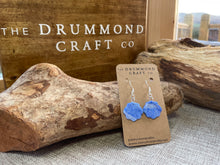 Load image into Gallery viewer, Blue sea shell drops